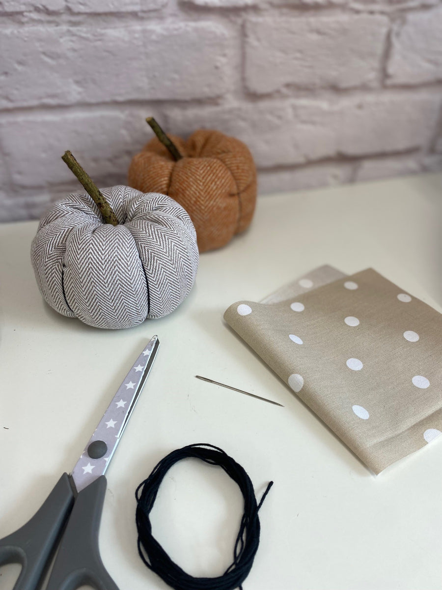 We're making pumpkins! owl and sewing cat
