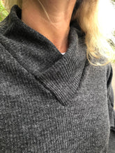 Load image into Gallery viewer, Collared Cosy Top Pattern (one size)