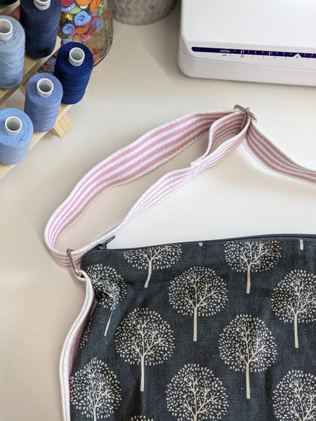 How to make an adjustable strap for a cross body bag