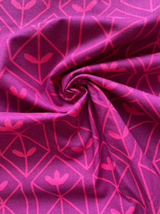 Magenta & pink geometric flowers cotton fabric - 1/2 mtr