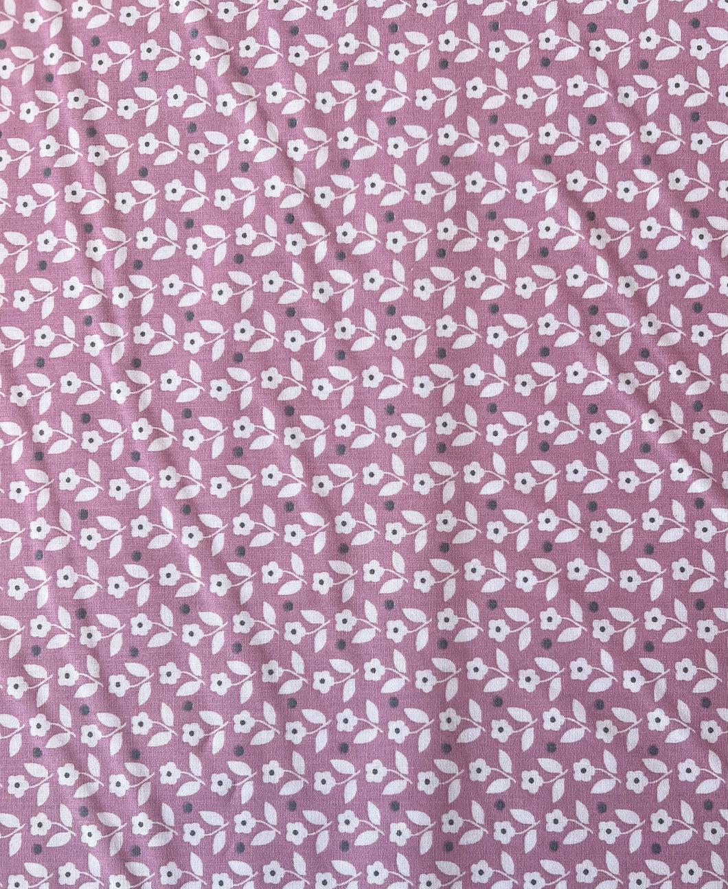 Cute Disty Daisy Pink cotton fabric (wide) - 1/2 mtr