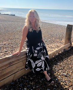 Paloma Skirt Pattern (sizes 10-28)