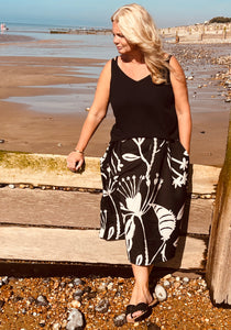 Paloma Skirt Pattern (sizes 10-28)