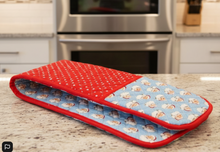 Load image into Gallery viewer, Oven Gloves Pattern