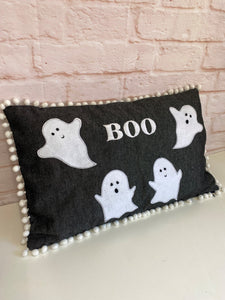 Spooky Ghost Pompom Cushion Pattern