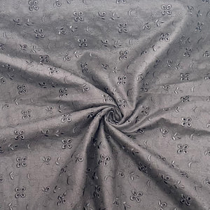 Embroidery Anglaise x 1/2mtr - Black or White