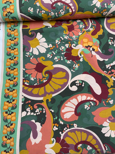 Large Boarder Print Poly/Viscose x 1/2mtr - Dressmaking Fabric