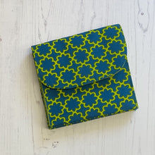 Load image into Gallery viewer, Extendable Purse &amp; Scissor Keeper Pattern