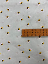 Load image into Gallery viewer, Mint bee cotton fabric - 1/2 mtr