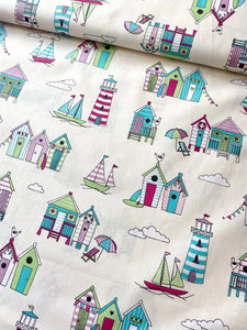 Beach huts pretty pastels cotton fabric (wide) - 1/2 mtr