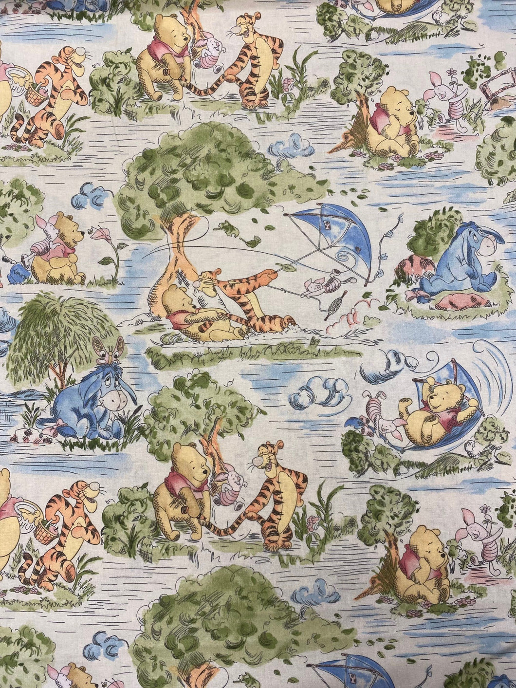 Classical Winnie the Pooh cotton fabric - 1/2m