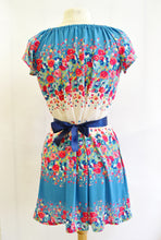 Load image into Gallery viewer, Gathered Neck Tunic Pattern (V1) - multiple sizes