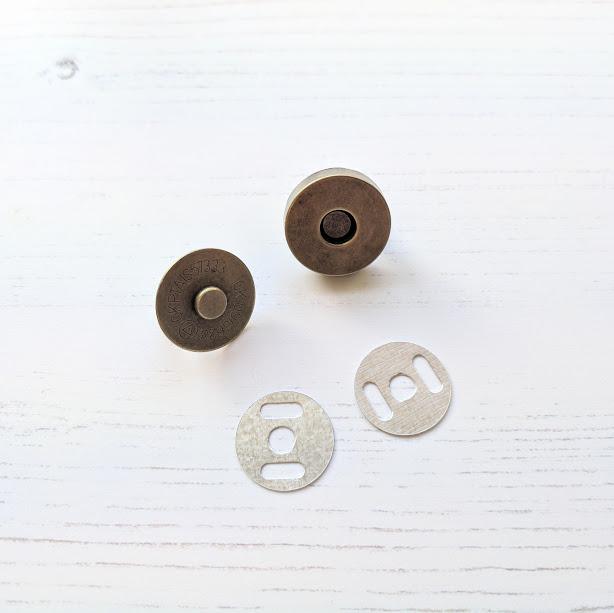 magnetic clip