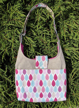 Load image into Gallery viewer, Barcelona Bag sewing pattern pdf and paper