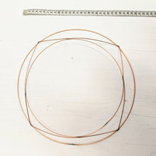 Load image into Gallery viewer, Copper wire wreath frame - 30cms