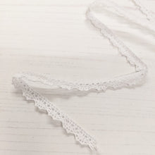 Load image into Gallery viewer, White Lace Trim - 8mm