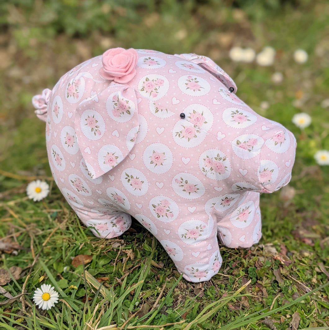 Rosey Posey Pig Pattern