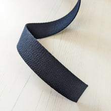 Load image into Gallery viewer, Strapping sturdy navy - 25 mm