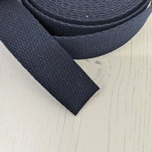 Load image into Gallery viewer, Strapping sturdy navy - 25 mm