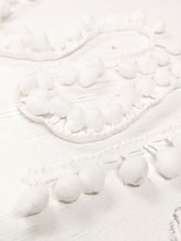 Load image into Gallery viewer, Pom Pom Trim - White