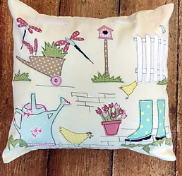 Country Garden Applique Cushion Pattern