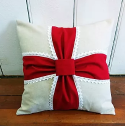 Present Cushion Pattern