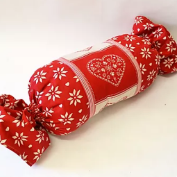 Cracker Bolster Cushion Pattern