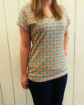 T-shirt/Dress Pattern - sizes 10-18