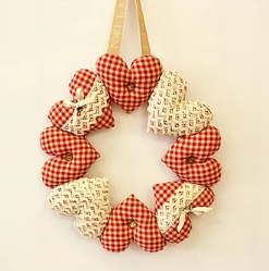 Hanging Heart Wreath Pattern