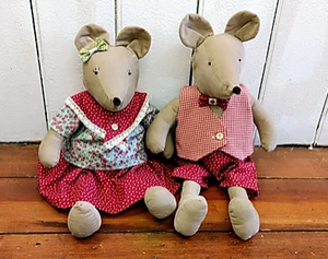 Outfits for Harriet & Henry Mice and Teddy Pattern