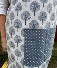 Load image into Gallery viewer, Reversible Apron sewing pattern