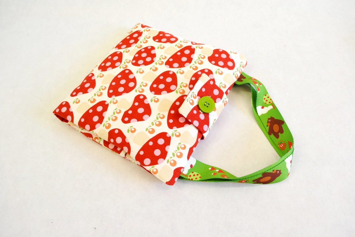 Colouring Carry Case Pattern – owl and sewing cat