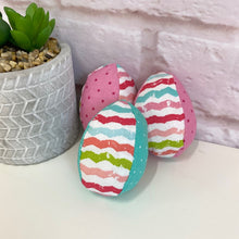 Load image into Gallery viewer, FREE Easter Egg Pattern and Instructions