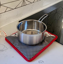 Load image into Gallery viewer, Pot holder pattern