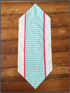 Simple Table Runner Pattern