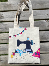 Load image into Gallery viewer, Sewer&#39;s Paradise Applique Tote Bag Pattern